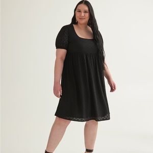 Eyelet Knit Dress with Balloon Sleeves 2X Addition Elle